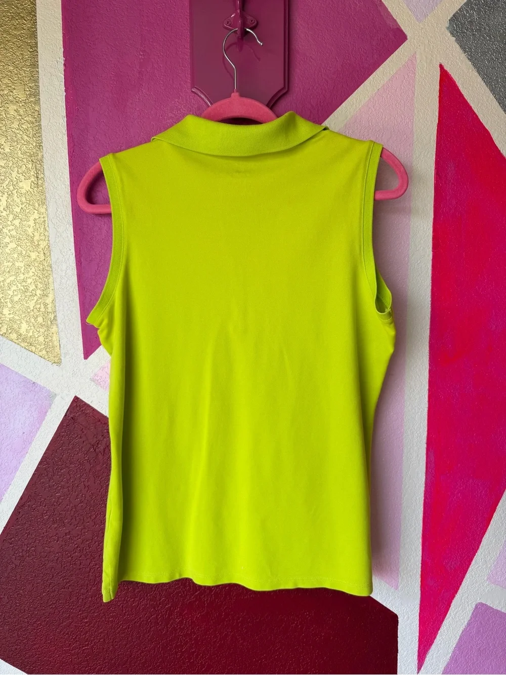 Izod Sleeveless Polo Sz M Lime Green Pink Trim Cotton Stretch Golf